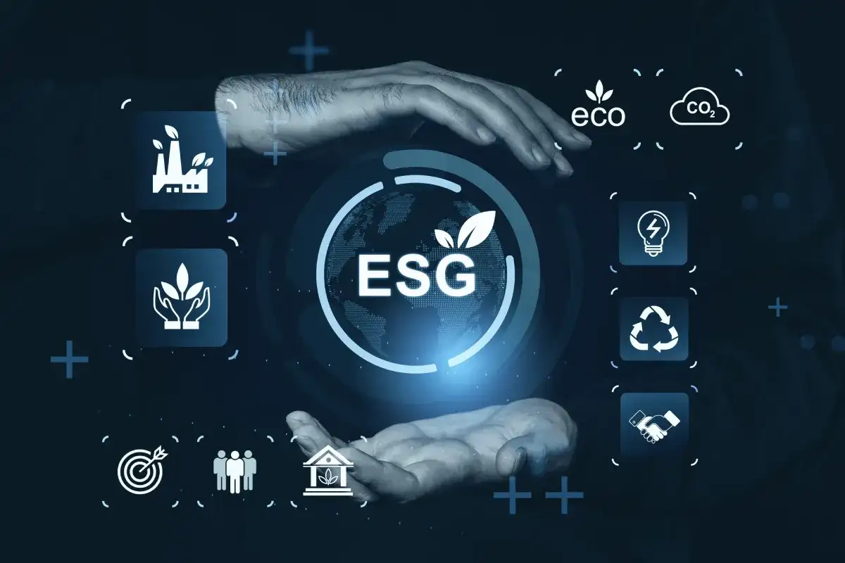 Compliance officers reviewing UAE Federal Climate Law requirements for mandatory 2026 ESG emissions reporting.